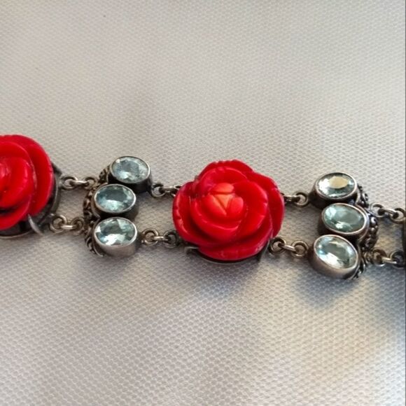 VINTAGE 925 Silver Bracelet with 10 TOPAZ and 3 Red Roses Toggle Closure - Picture 2 of 13